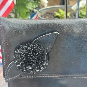 MaryAnn Rosenfeld Elegant Black Flower Clutch Women’s EUC Vintage